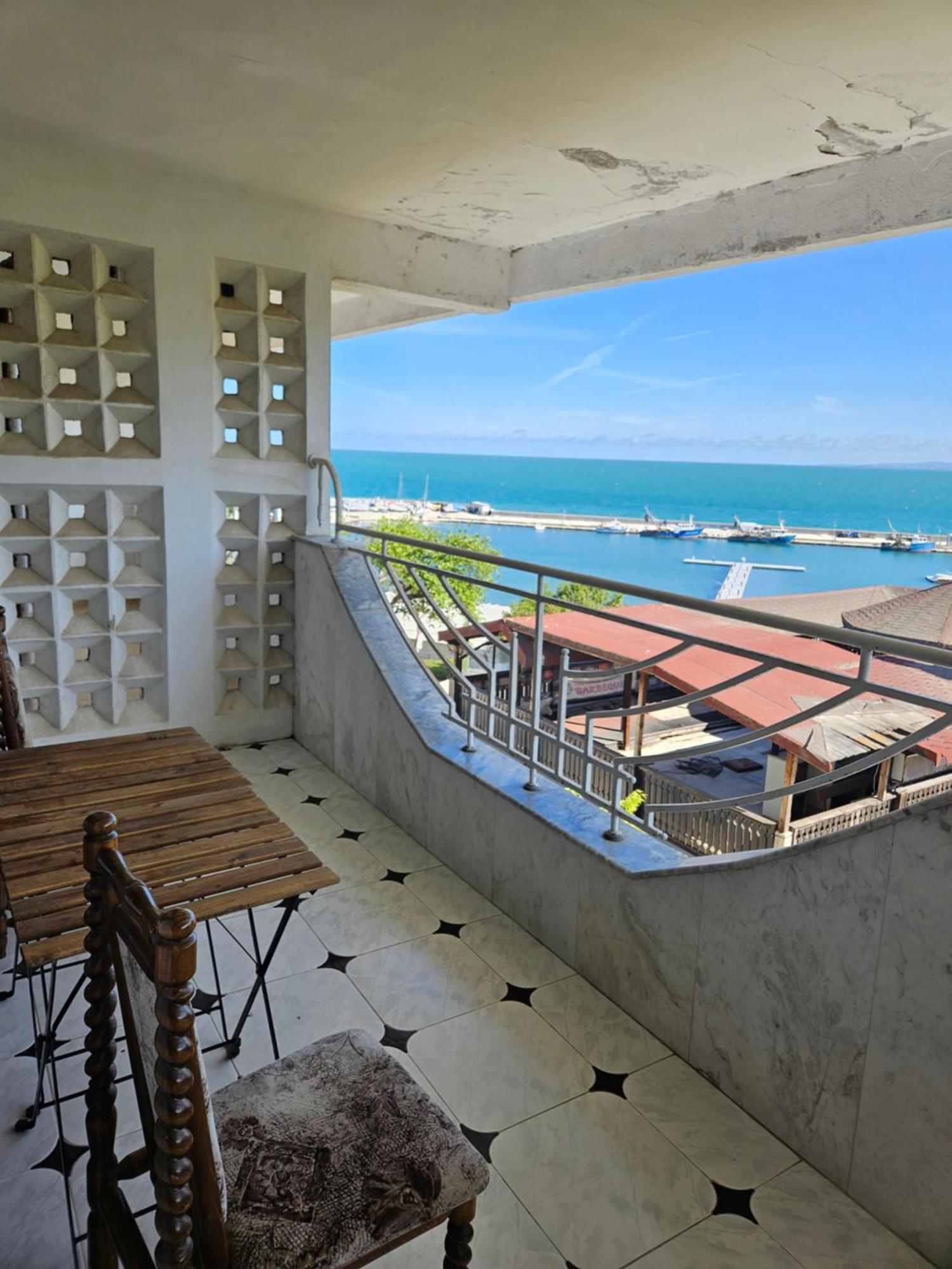 Lazur Seaview Apartment Pomorie Buitenkant foto